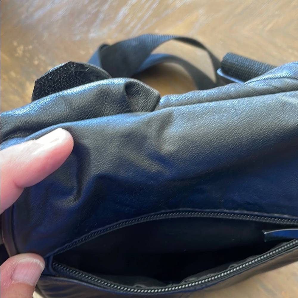 Black Leather Crossbody Bag - Picture 2 of 7